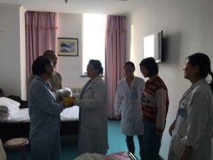 北京安太医院送祝福
